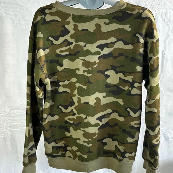 Wound Up Camouflage Crewneck Women’s Sweatshirt, Streetwear/Casual/ Playful Bold - Picture 10 of 11